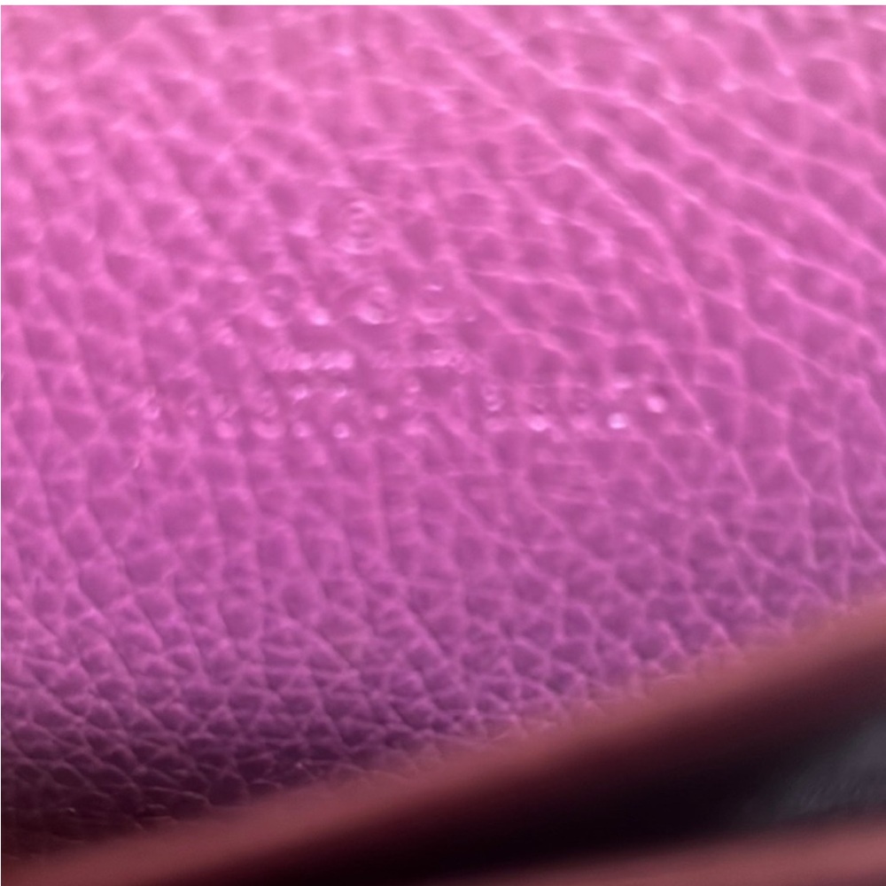 Authentic Gucci Wallet Color Dark Pink Women Round Zipper Fashion From Japan